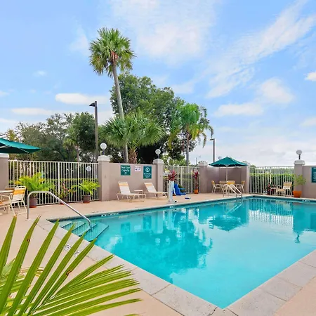 Hotel La Quinta By Wyndham Naples East